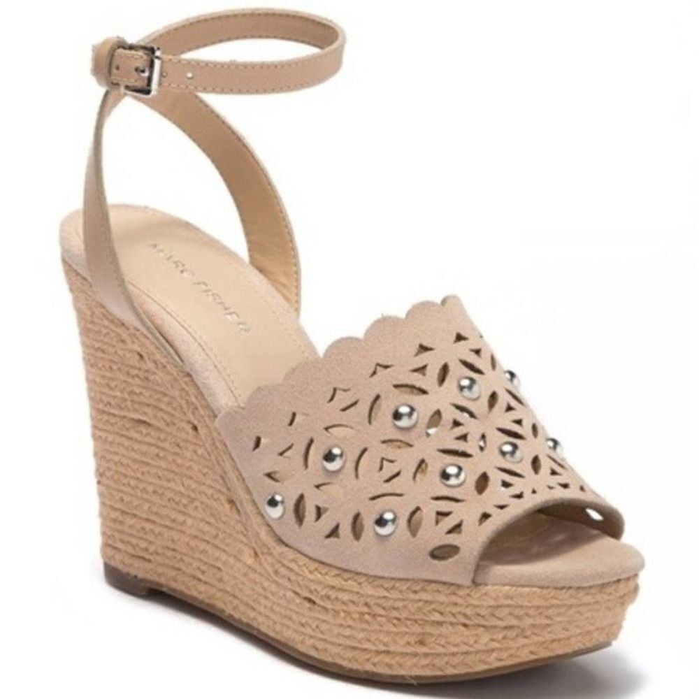 MARC FISHER LTD Hata Cutout Wedge Sandal